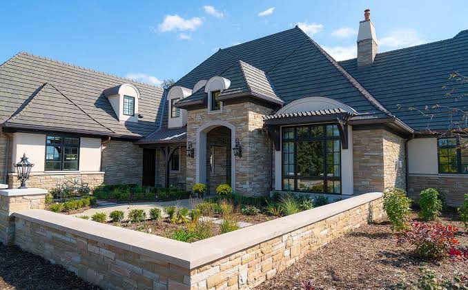 Emergency Roof Repair in Centennial, CO